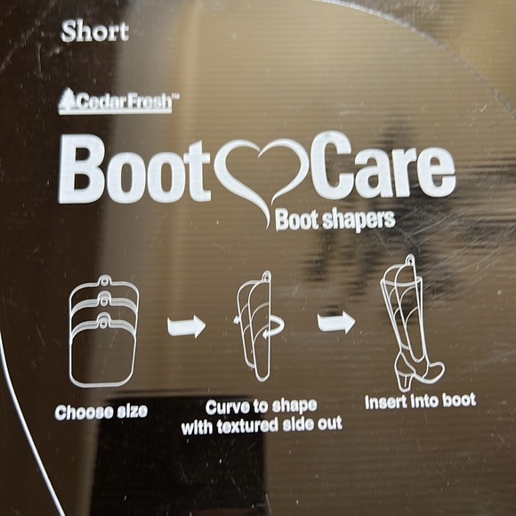 Boot Form - Picture 2 of 2